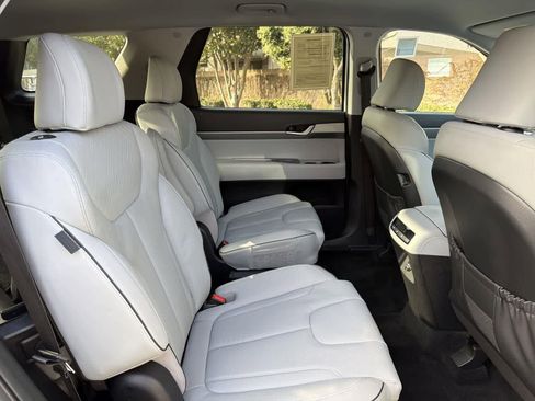 Used 2023 Hyundai Palisade SEL image 33