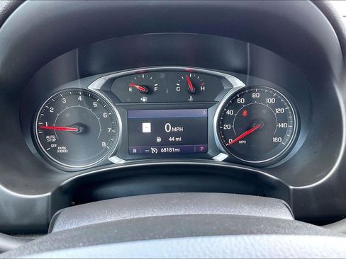 Used 2023 GMC Terrain AT4 w/ Infotainment Package II image 12