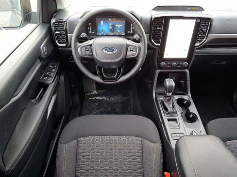 New 2025 Ford Ranger XLT w/ FX4 Off-Road Package image 7