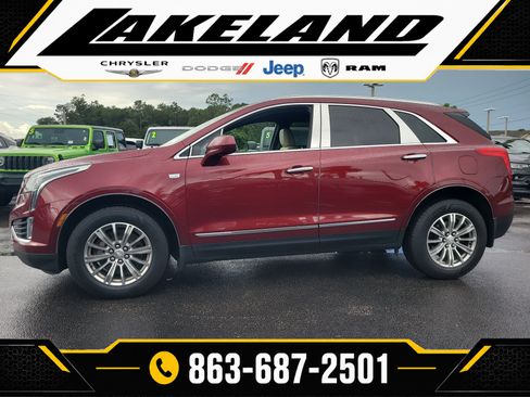 Used 2017 Cadillac XT5 Luxury w/ Driver Awareness Package FWD image 7