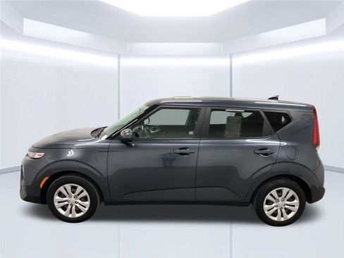 Used 2020 Kia Soul LX FWD image 5