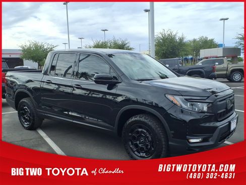 Used 2025 Honda Ridgeline Sport+ image 1