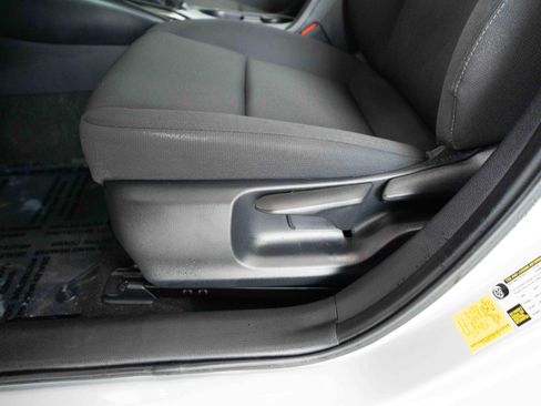 Certified 2023 Toyota Corolla LE w/ Carpet Mat Package (TMS) FWD image 13