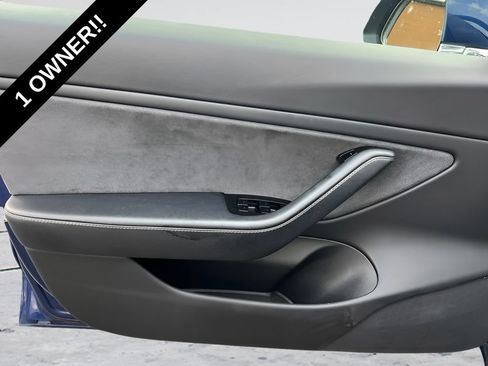 Used 2018 Tesla Model 3 Long Range AWD/4WD image 32