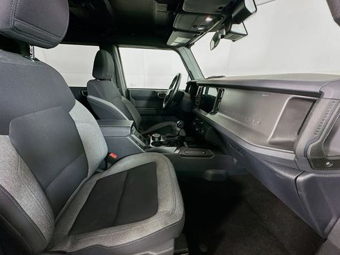 Used 2025 Ford Bronco Big Bend image 30