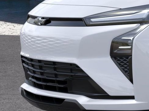 New 2027 Chevrolet Bolt LT FWD image 13