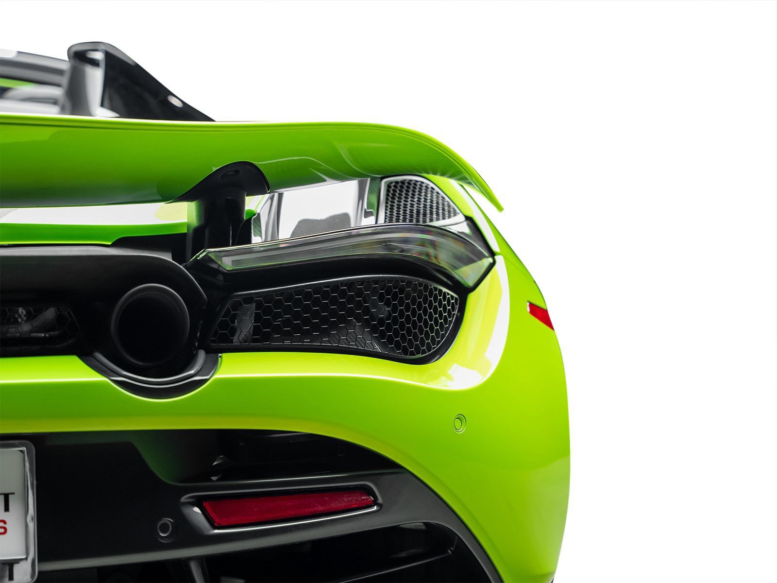 Used 2021 McLaren 720S Performance RWD image 15