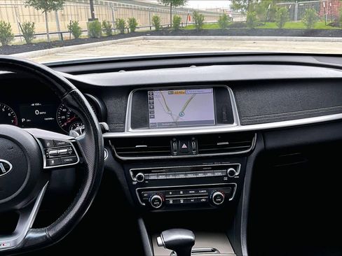 Used 2019 Kia Optima SX w/ SX Limited (Black) Package image 7