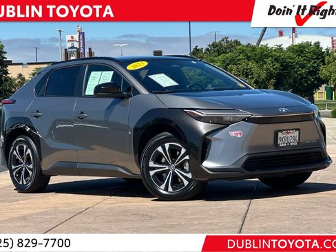 Certified 2023 Toyota bZ4X FWD image 1