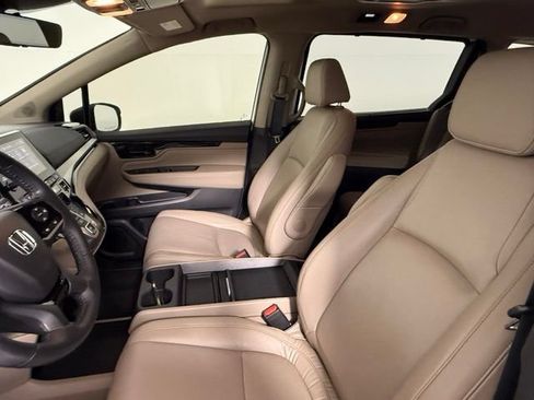 Used 2021 Honda Odyssey Touring image 27