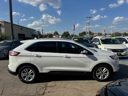 Used 2019 Ford Edge SEL w/ Equipment Group 201A FWD image 5