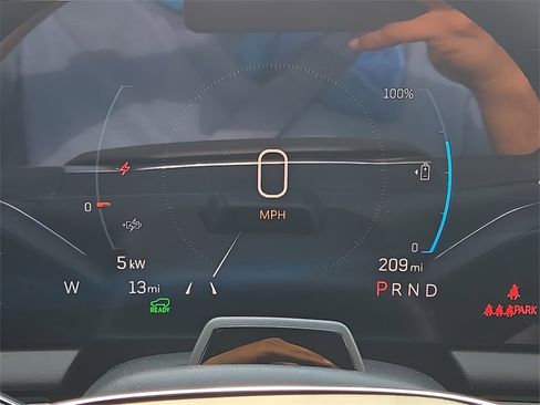 New 2025 Cadillac Optiq Sport 1 image 29