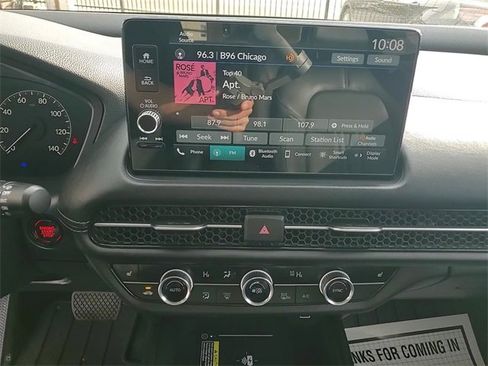 Used 2025 Honda HR-V EX-L image 17