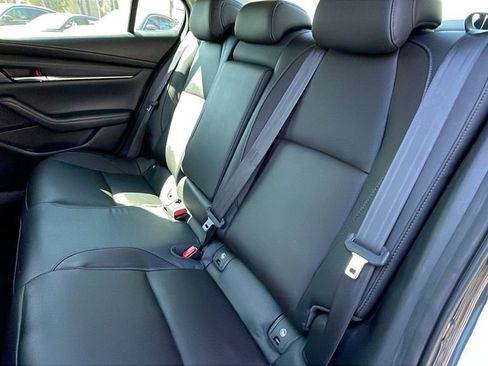 Used 2019 MAZDA MAZDA3 Sedan w/ Premium Package image 16