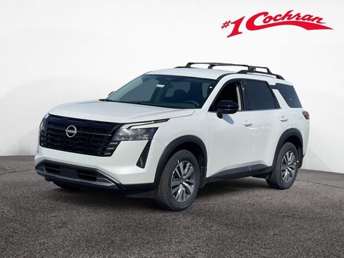 New 2026 Nissan Pathfinder SL AWD/4WD image 3