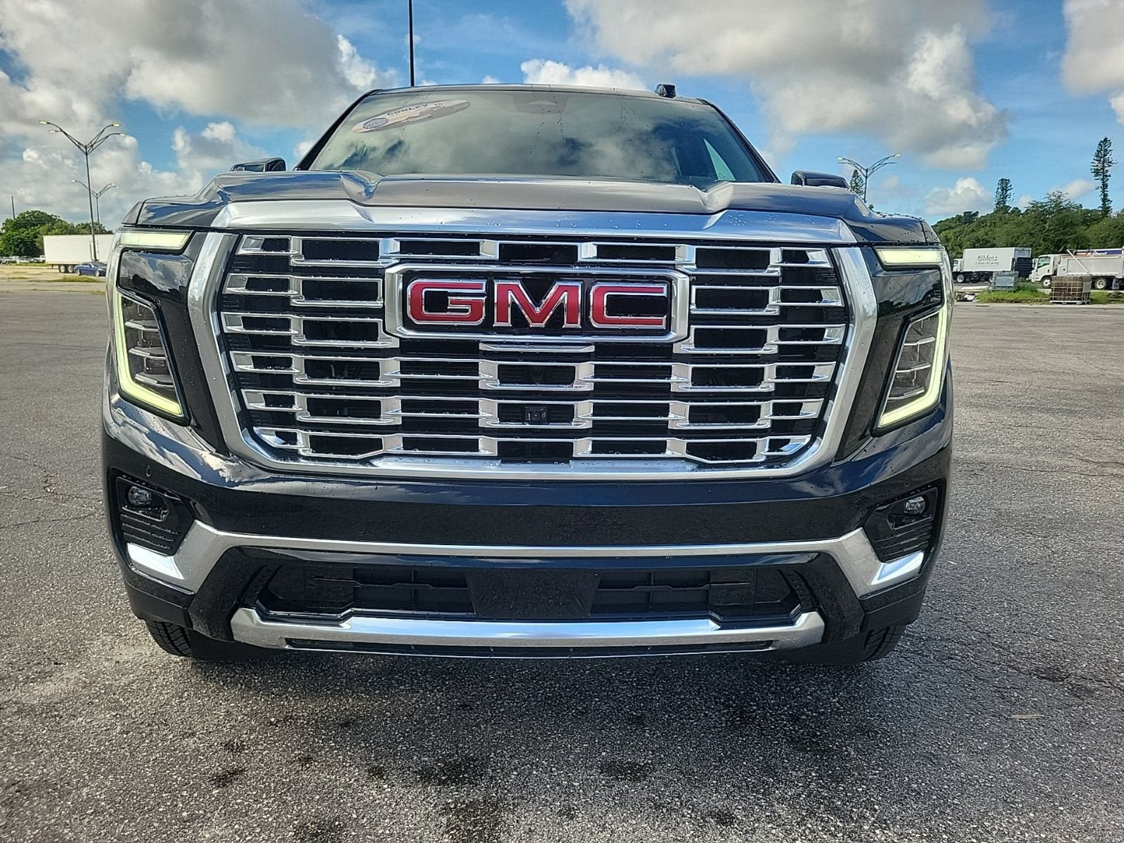 New 2026 GMC Yukon Denali RWD image 3