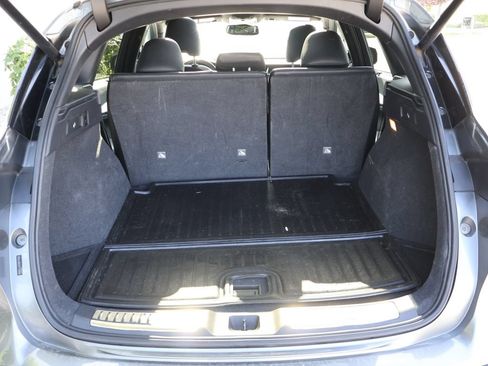 Used 2019 INFINITI QX50 Essential w/ Sensory Package AWD/4WD image 10