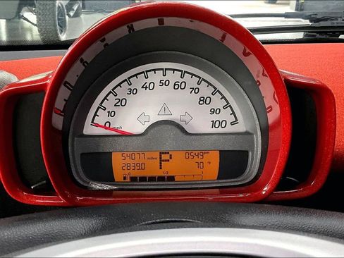 Used 2008 smart fortwo passion RWD image 13