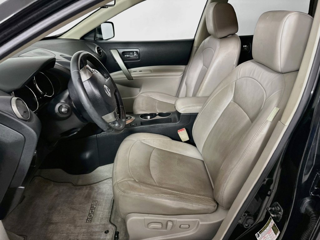 Used 2010 Nissan Rogue SL w/ Leather Pkg FWD image 8