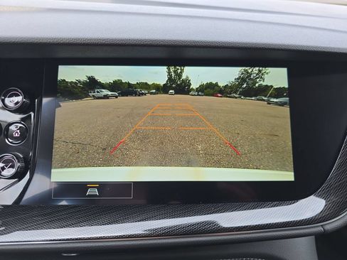 Used 2023 Buick Envision Essence AWD/4WD image 25