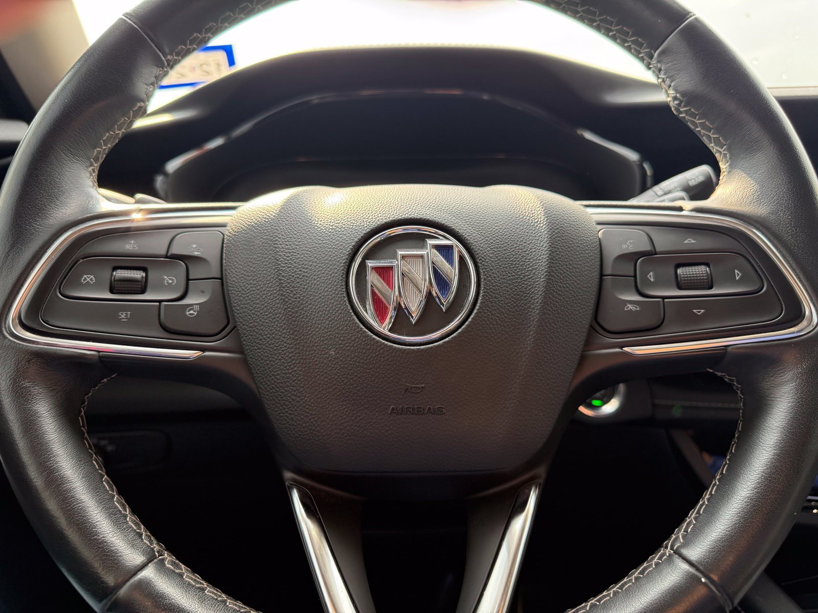 Used 2023 Buick Envision Preferred w/ Sport Touring Package AWD/4WD image 9