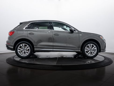 Certified 2023 Audi Q3 2.0T Premium Plus w/ Premium Plus Package image 3