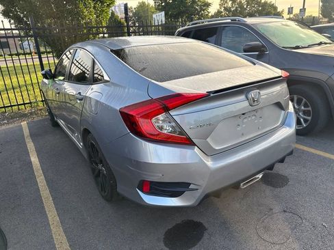 Used 2019 Honda Civic Sport image 4