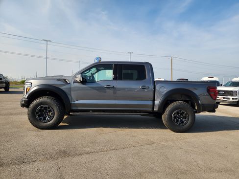 New 2026 Ford F150 Raptor w/ Equipment Group 803A Raptor R AWD/4WD image 3
