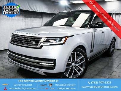 Used 2025 Land Rover Range Rover SE