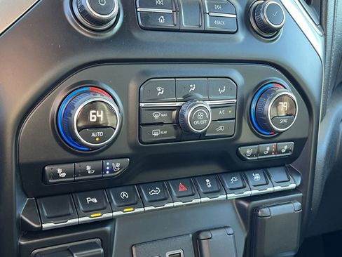 Used 2019 Chevrolet Silverado 1500 LTZ w/ LTZ Plus Package image 21