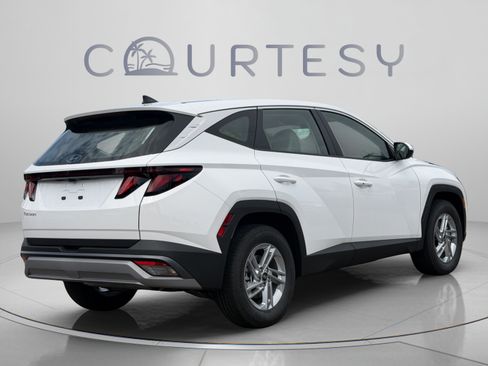 New 2026 Hyundai Tucson SE FWD image 5