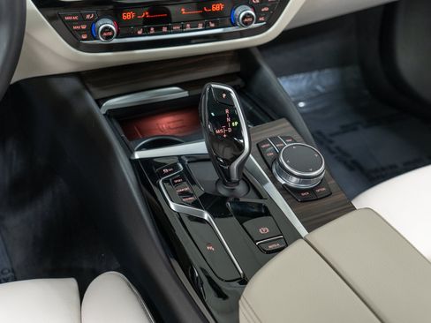 Used 2022 BMW 540i xDrive w/ Premium Package AWD/4WD image 20