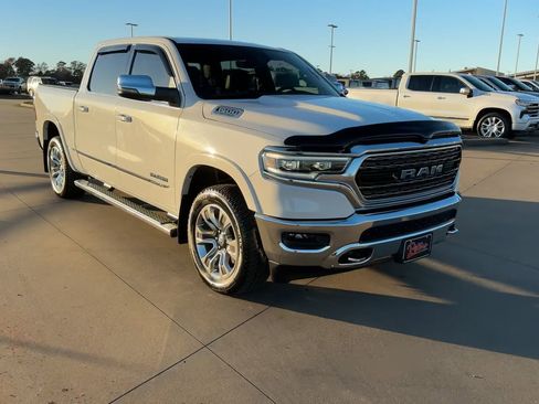 Used 2024 RAM 1500 Limited image 3