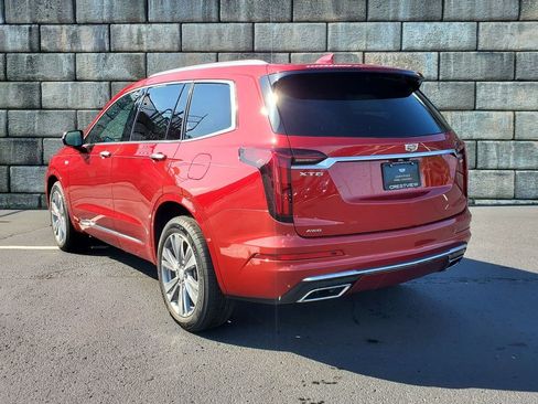 Certified 2024 Cadillac XT6 Premium Luxury AWD/4WD image 3