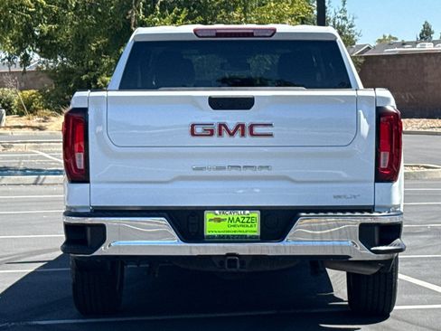 Used 2025 GMC Sierra 1500 SLT RWD image 11