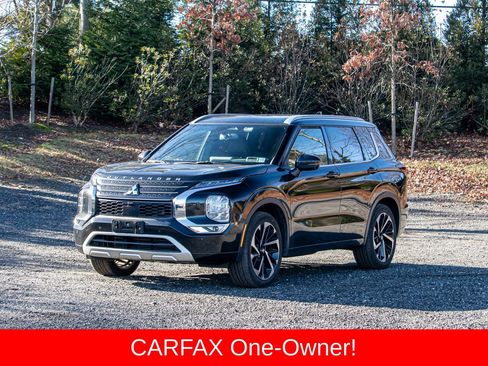 Used 2022 Mitsubishi Outlander SEL image 1