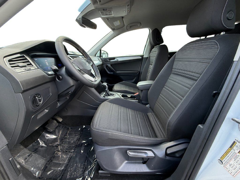 Used 2023 Volkswagen Tiguan S w/ Driver Assistance Package FWD image 9