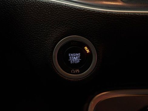 Used 2021 Dodge Challenger R/T image 18