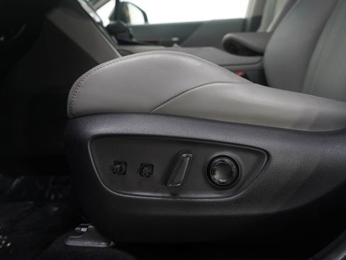 Used 2021 Toyota Venza XLE w/ Activity Package (TMS) image 23