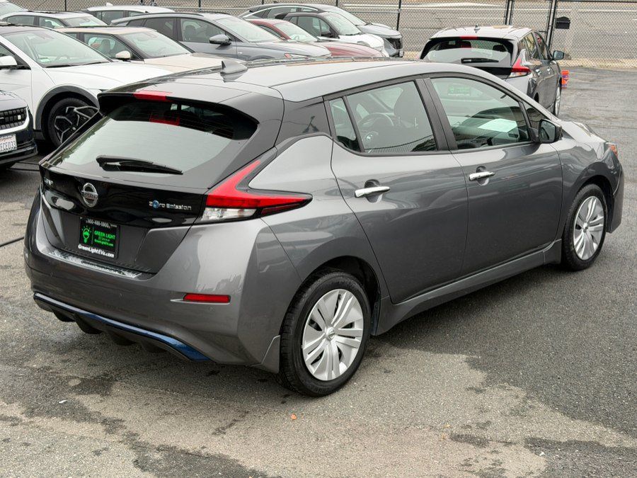 Used 2020 Nissan Leaf S w/ Protection Package FWD image 5
