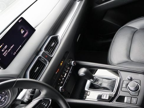 Used 2025 MAZDA CX-5 AWD 2.5 S w/ Preferred Package image 19