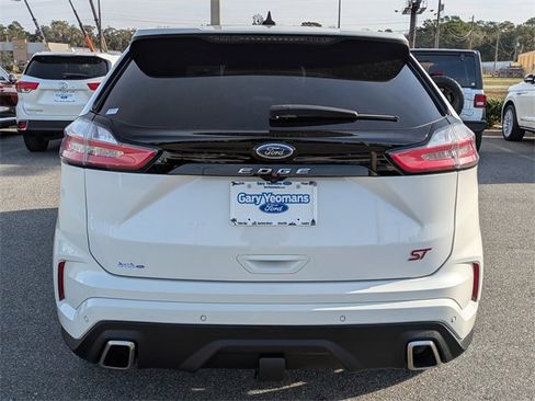 Used 2023 Ford Edge ST image 5