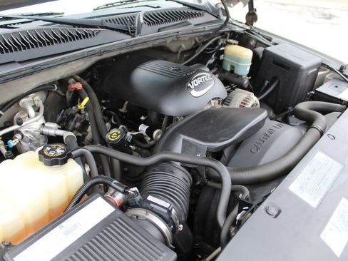 Used 2002 Chevrolet Silverado 1500 LS RWD image 37