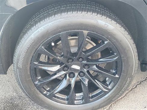 Used 2021 Cadillac Escalade Sport w/ Driver Assist Tech Package image 7