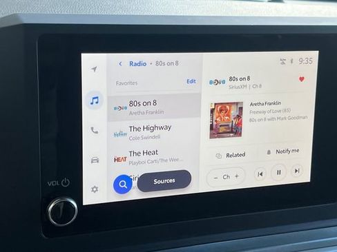 Used 2025 Toyota Tacoma TRD Sport AWD/4WD image 23