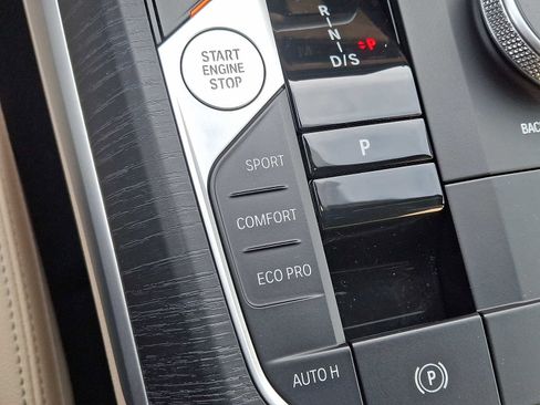 Used 2025 BMW 330i xDrive 330i xDrive w/ M Sport Package image 24