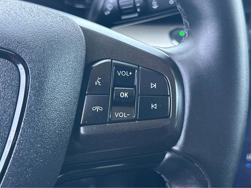 Used 2021 Ford Mustang Mach-E Select RWD image 23