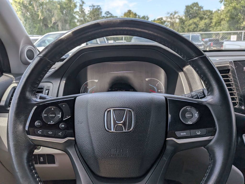 Used 2019 Honda Pilot Touring image 22