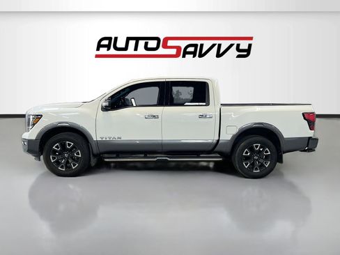 Used 2021 Nissan Titan Platinum Reserve w/ Moonroof Package image 4