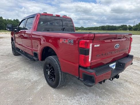 Used 2024 Ford F250 XLT w/ XLT Premium Package AWD/4WD image 4